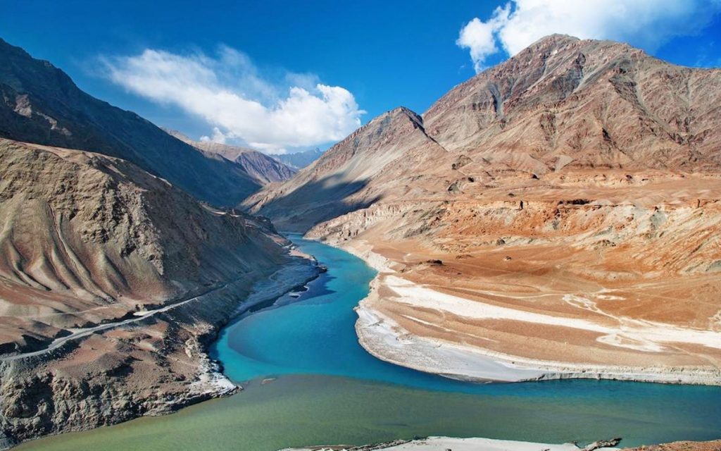 leh ladakh tour packages ahmedabad